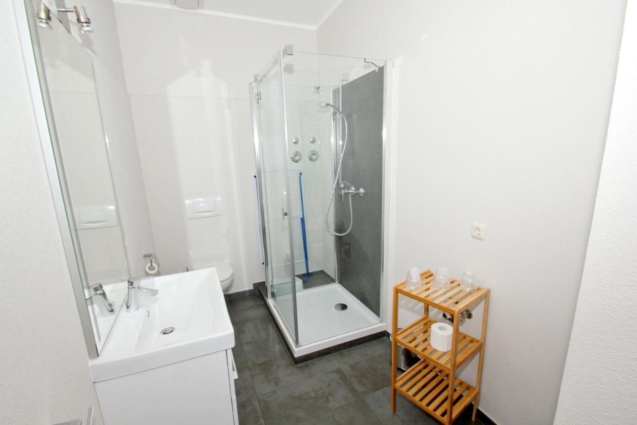 Balkon, Gratis Nutzung Vom Ahoi Erlebnisbad Und Sauna In Sellin - Residenz Strandeck Fewo01 Goehren  Dış mekan fotoğraf